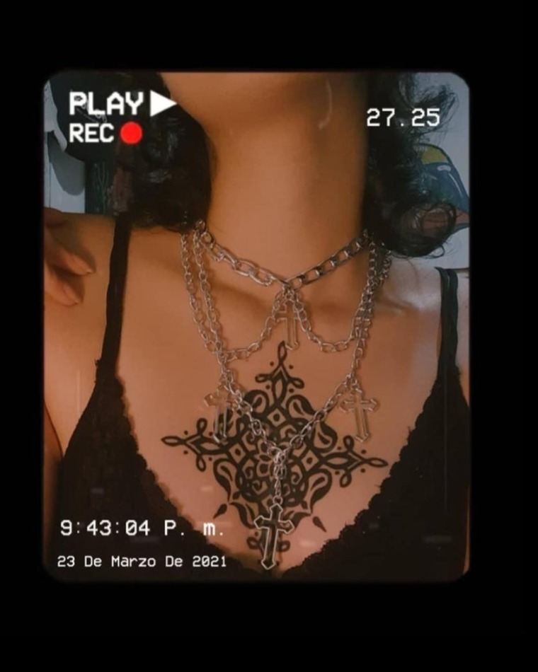 Victoria Queen cover image
