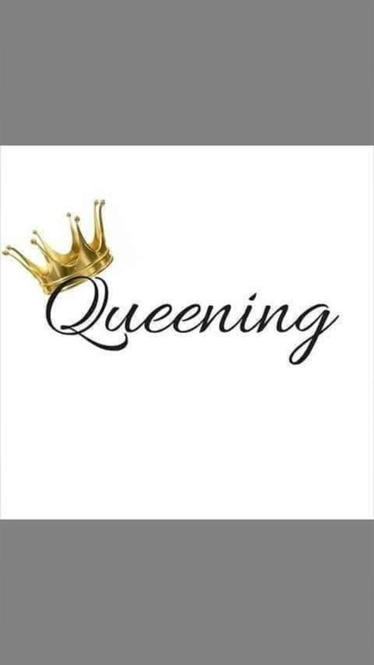 UNIVERSAL Q U E E N 222 cover image