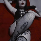 Queen Amy Addams avatar