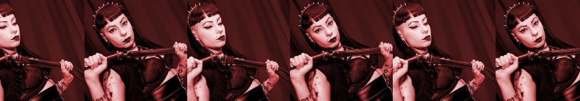 Queen Amy Addams banner image