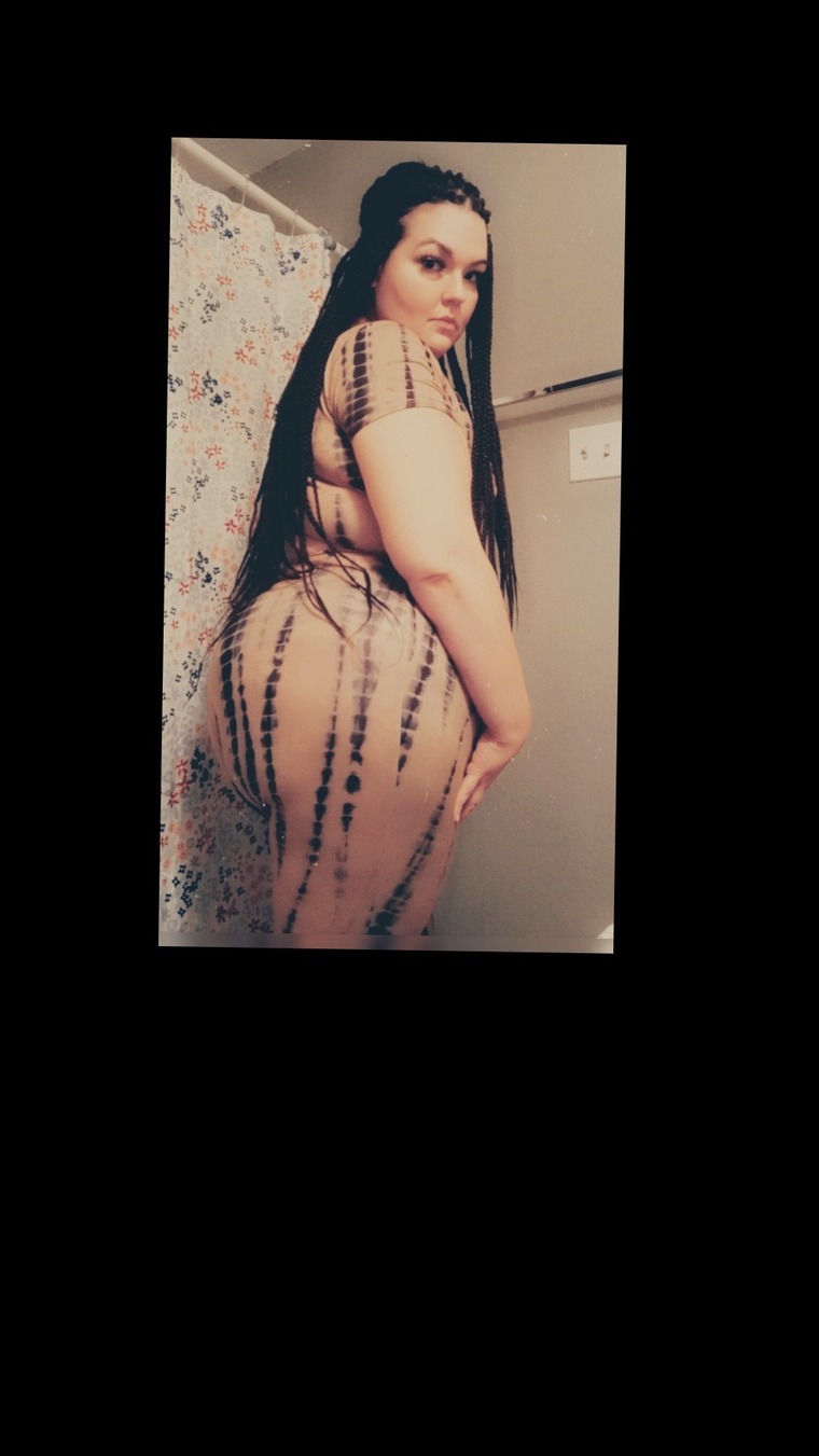 Queenbighoney banner image