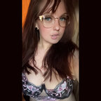 Raina Lynn avatar