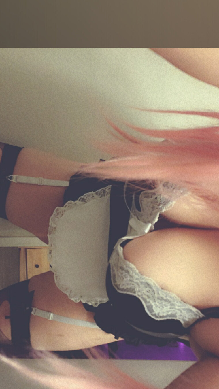 rawronica cover image