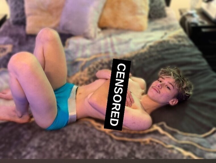 Rayne Twink 🩵 cover image