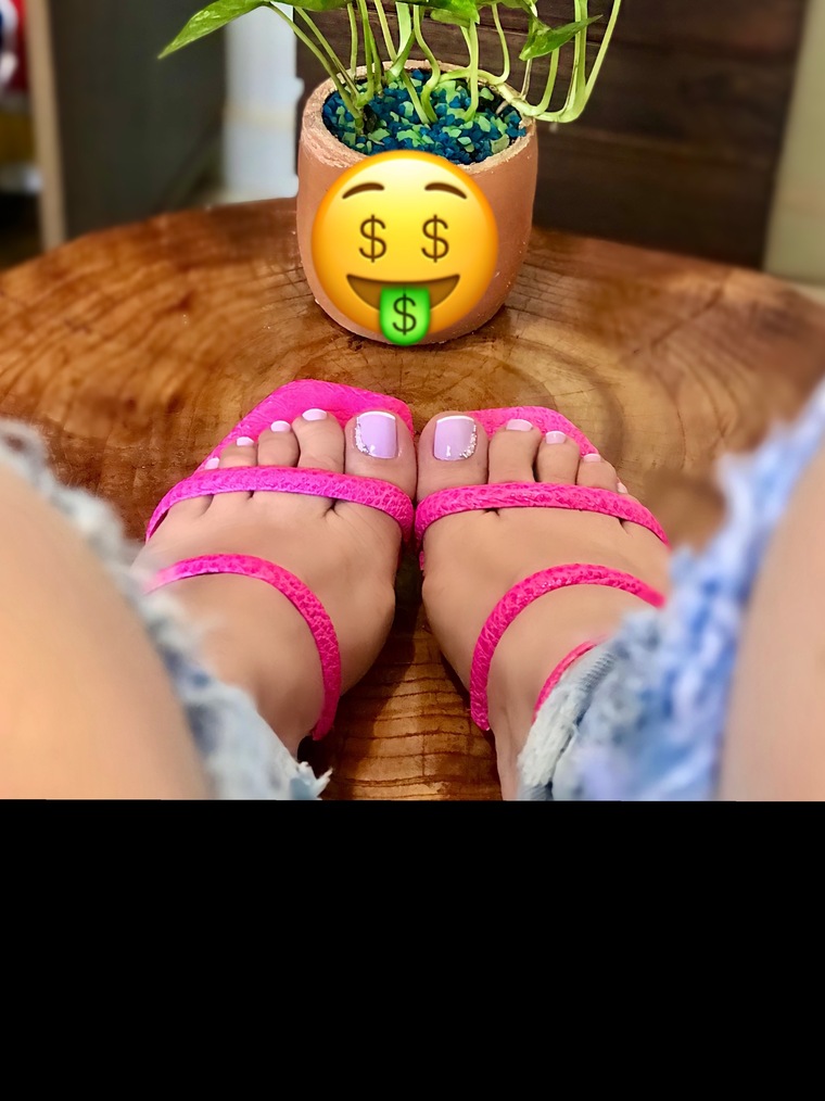 Only feet 👣 cover image