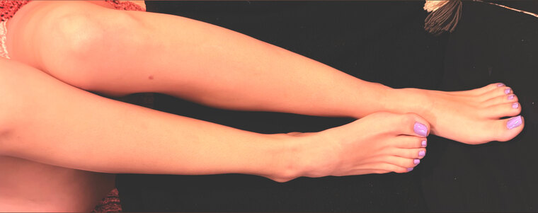 Rebeka’s feet cover image