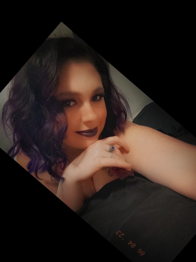 Tori Lynn banner image