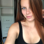 RedheadRoxy avatar