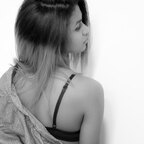 Reina avatar