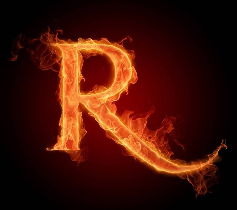 ReinaNerdsOut banner image