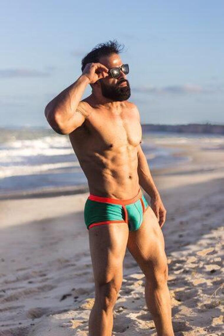 Renan Muscle Flex banner image