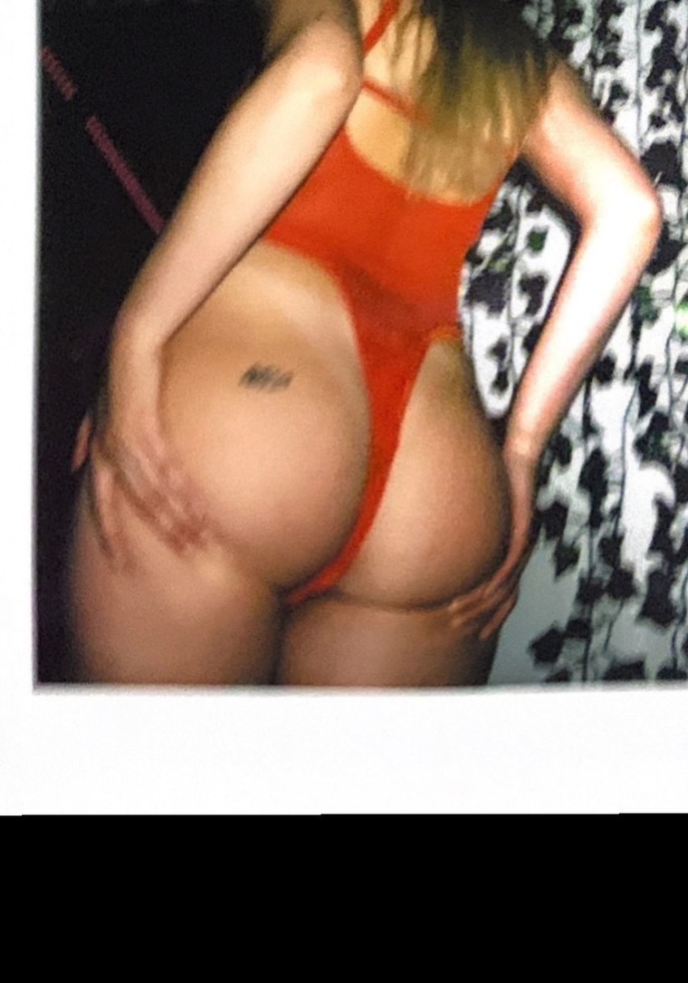 Reneé 🫶🏼 banner image