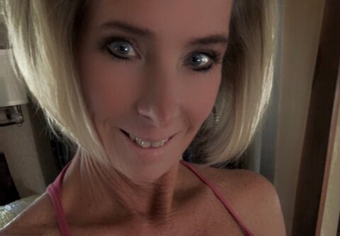 Renee Luxx cover image