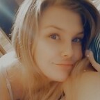 Renegadevikingbabe avatar