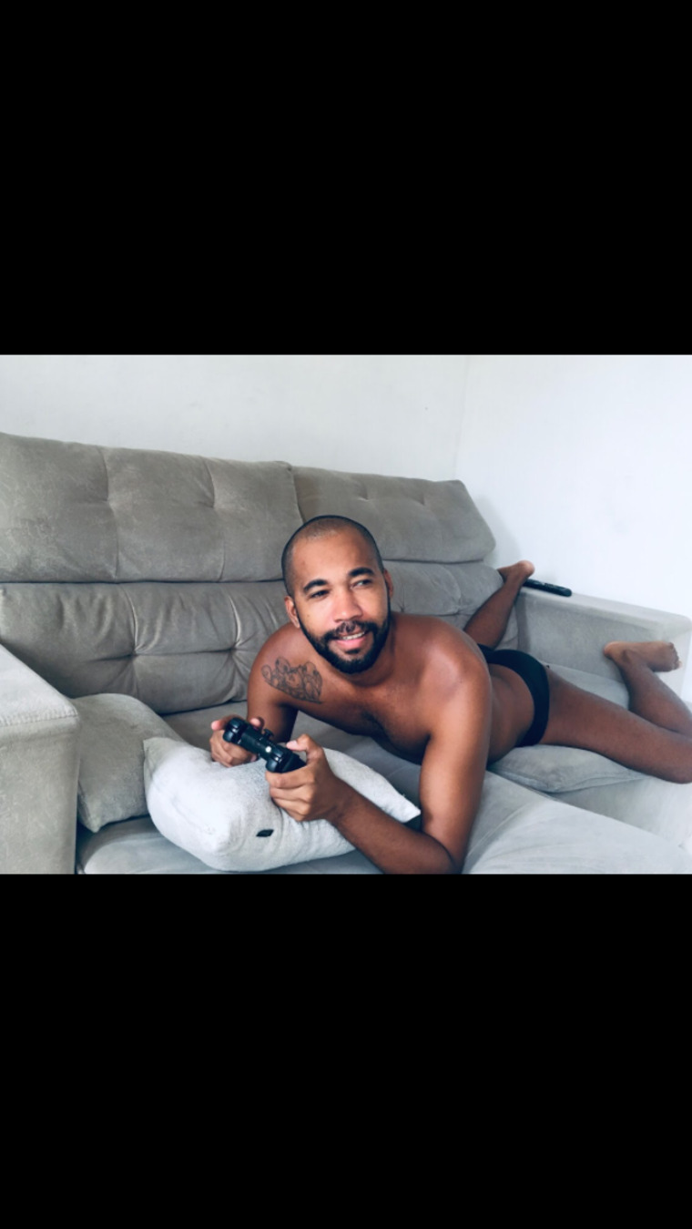 C L E V E R cover image