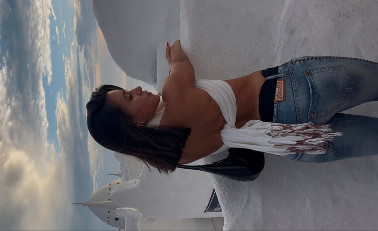 Rich Girl๐ฐ banner image