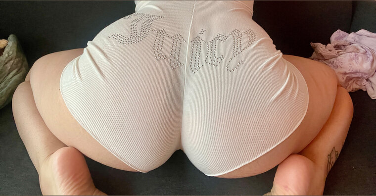 rinna rains ♡ banner image