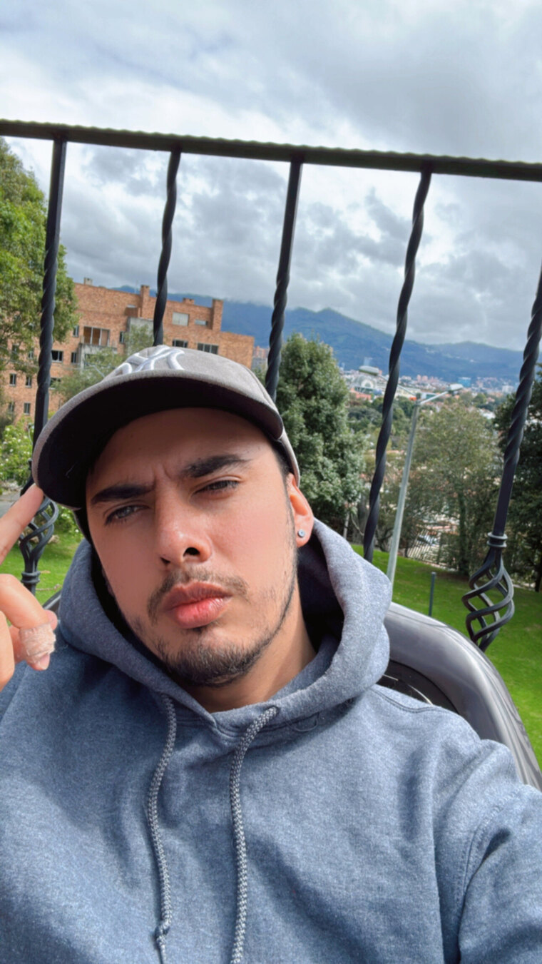 Roberto Gomez Romero banner image