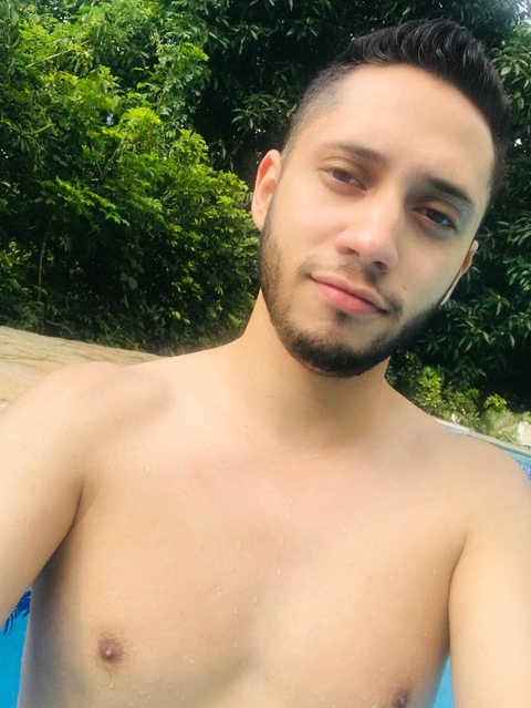 Roberto cover image