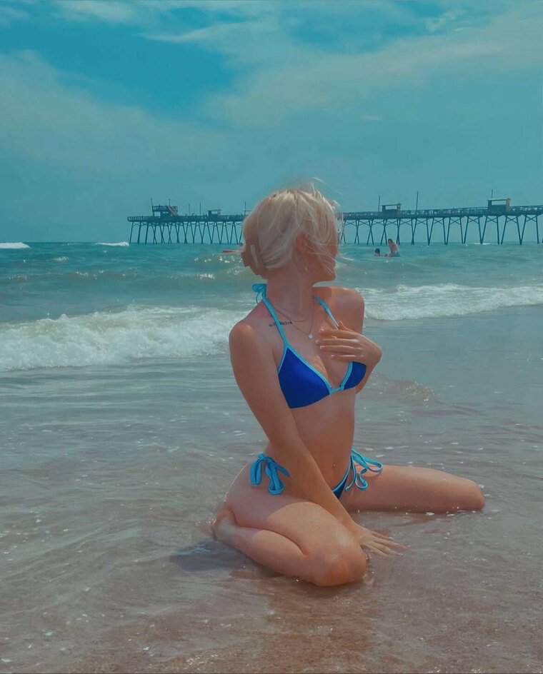 Kaylee Robins π banner image