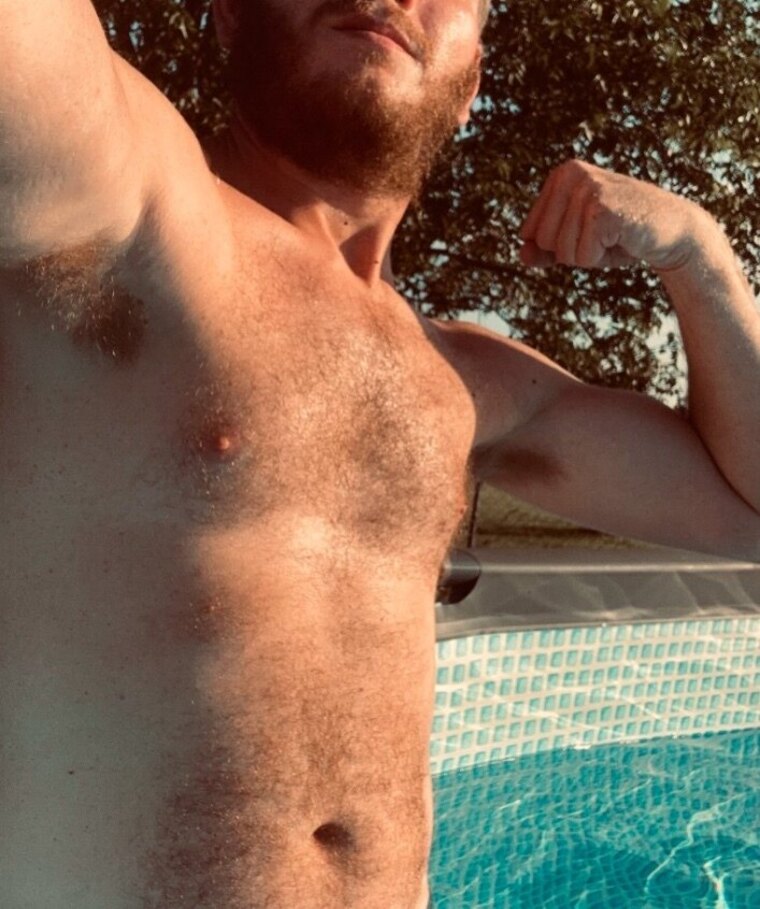 💪🏼 ᖇOᗷ ᗰᗩᐯEᖇIᑕK 🦌 cover image