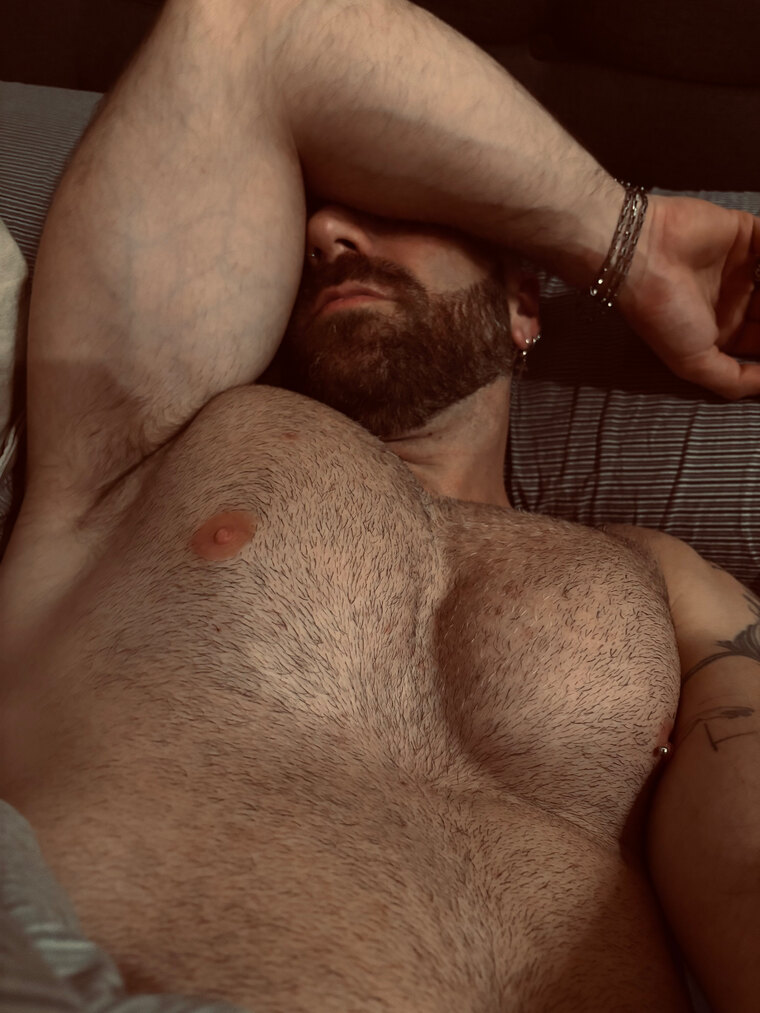 𝗥𝗢𝗞𝗜𝗡𝗚.𝗥𝗢𝗦 cover image