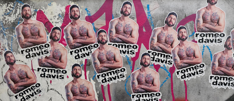 Romeodavisxl (18+) cover image