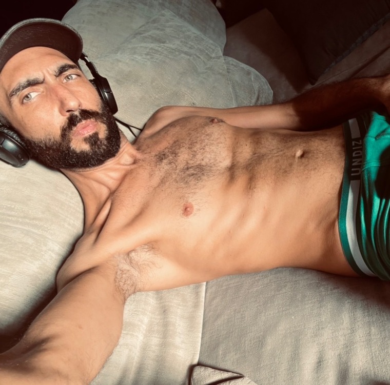 Roméo Saver banner image