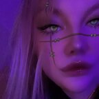 E • your cute online girl 😸 avatar