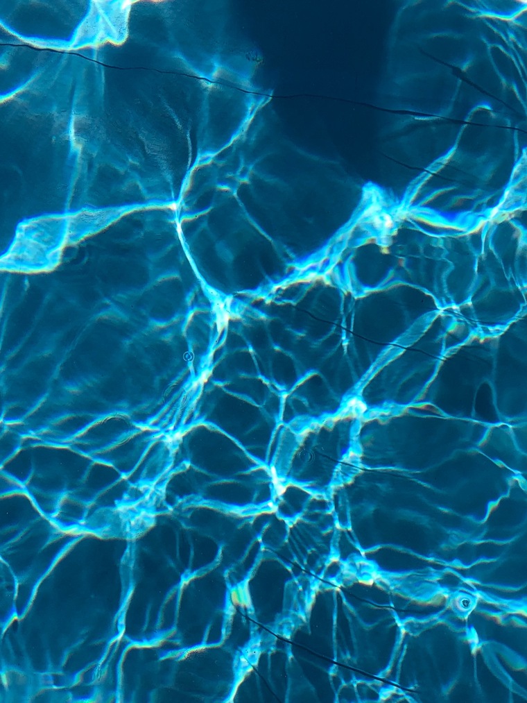 J banner image