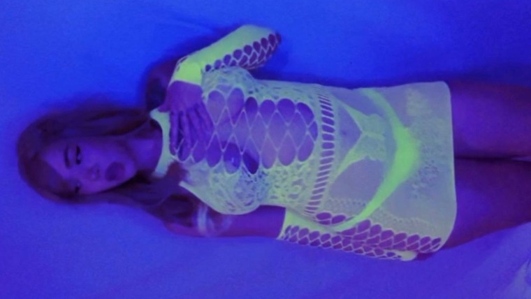 Rosiekittyn (Free) cover image