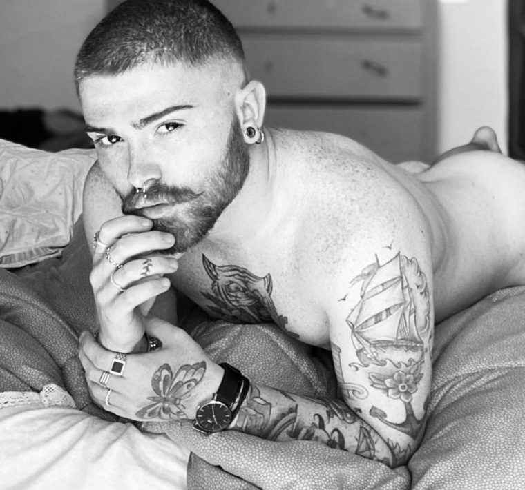 Lisandro 😈♏️ cover image
