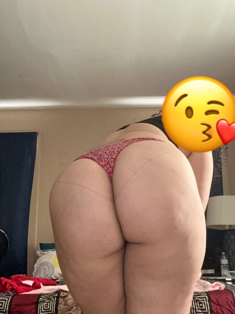 Roxxie Love banner image