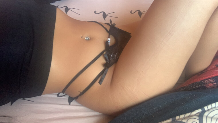 roxy_petite banner image