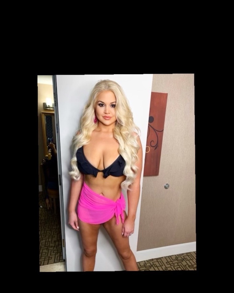 Roxy Ratliff banner image