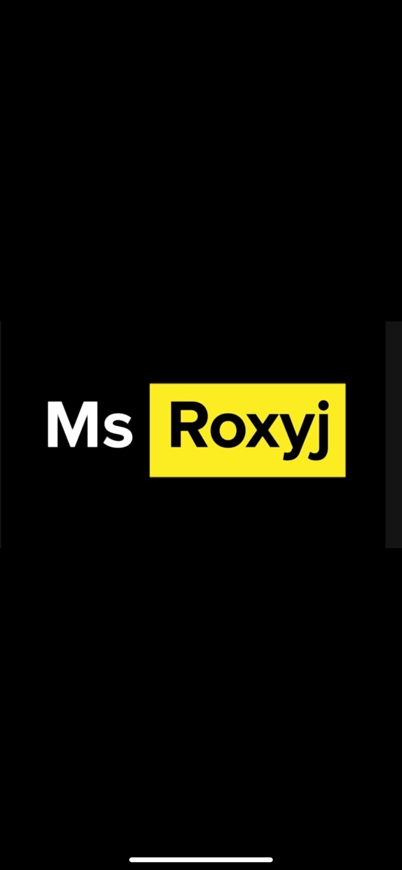 Roxyy James banner image