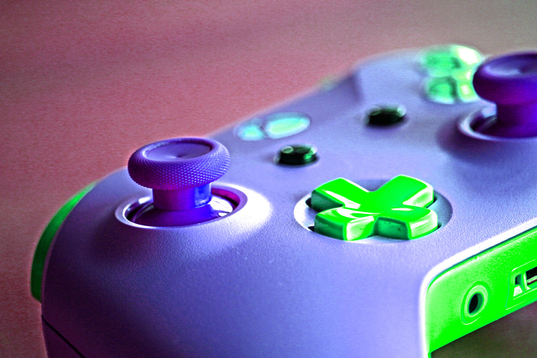 Royal cover image