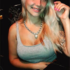 @BustyBarbie avatar