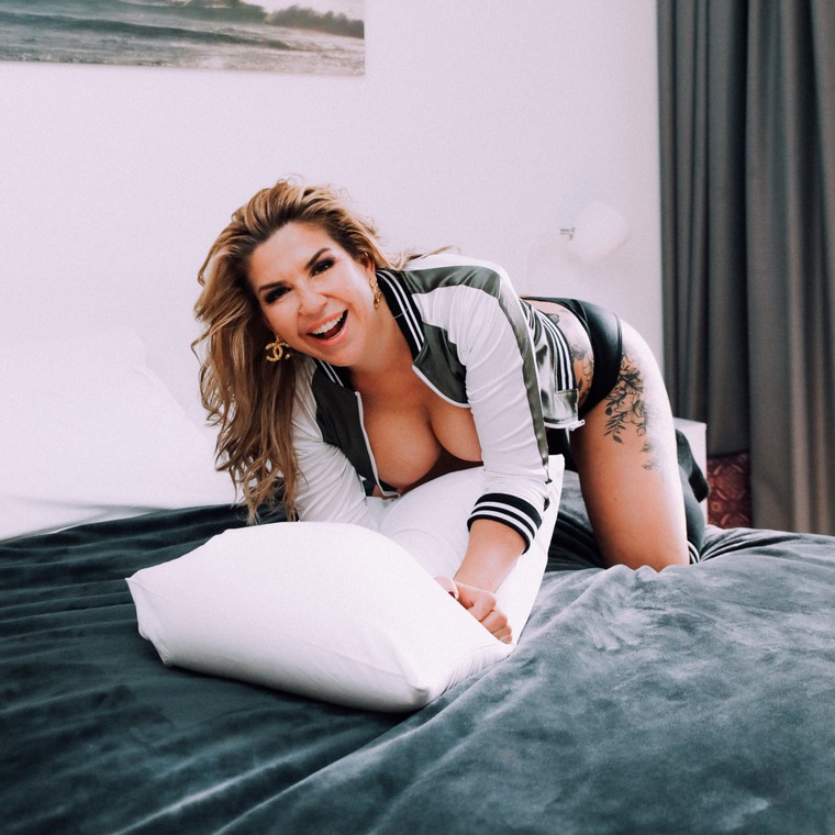 Ruby Reynolds banner image