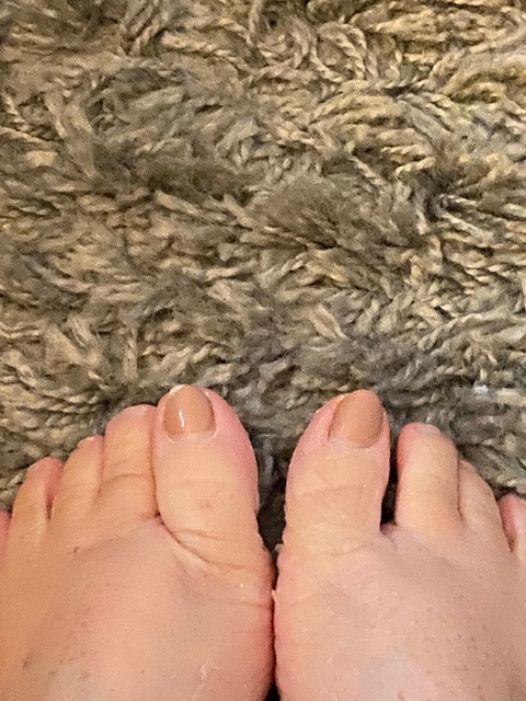 Tiny-toes cover image