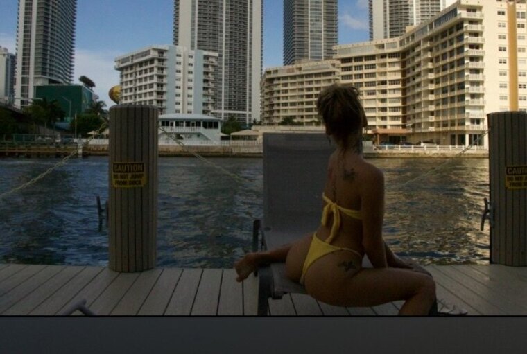 Juicybooty cover image