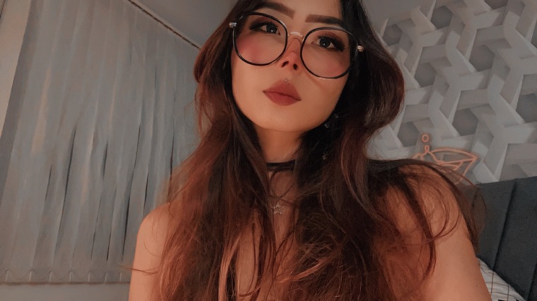S A B R I N A๐ง๐ผโโ๏ธโจ banner image