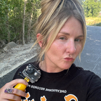 SadGirlSami avatar