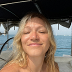 Solo Sailing Girl avatar