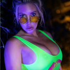 Samantha Saint Free portrait