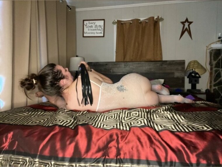 Sammi Snow banner image