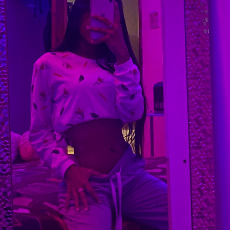 Samantha Muñoz cover image