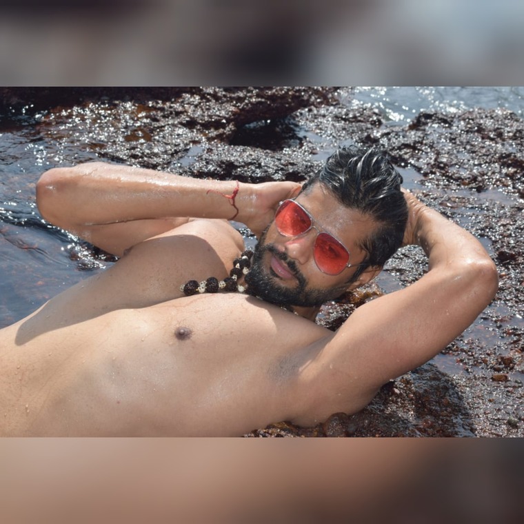 Sam Sexy Boy banner image