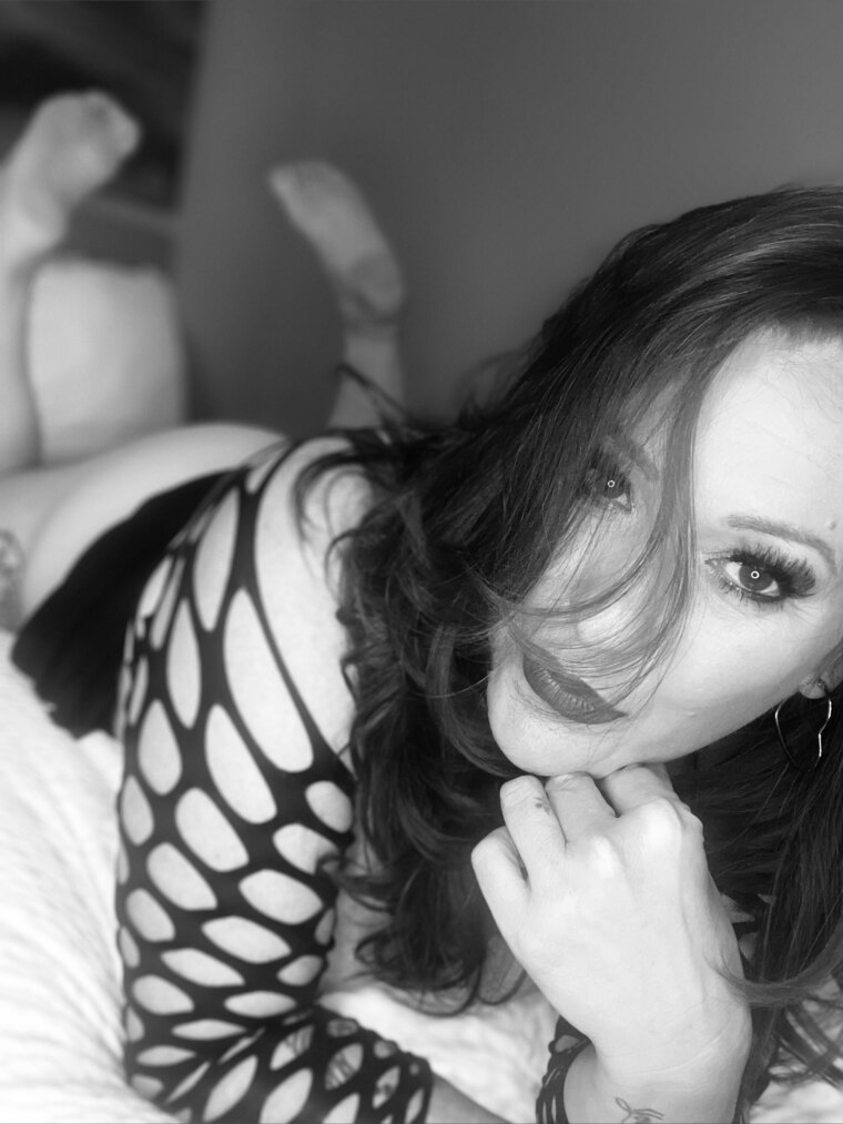 SanDiego8383🖤cockaholic🖤attention wh*re cover image