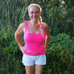 Sandy Summer avatar